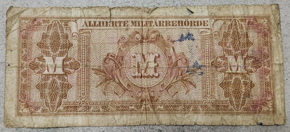 GERMANY (ALLIED MILITARY AUTHORITY) / 100 MARK BANKNOTE 1944 (WARTIME / TORN) - Image 2 of 2