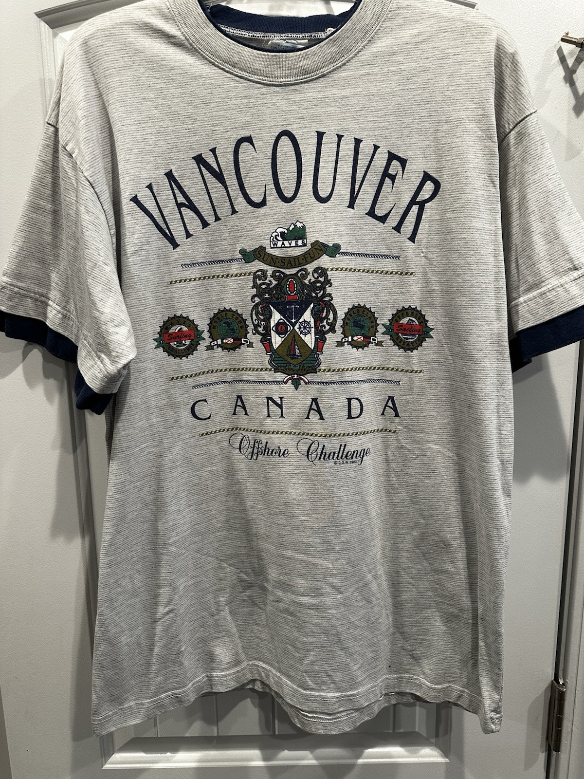 Vintage 90’s 93 Vancouver Canada Gray TShirt Mens Size XL Made In Canada