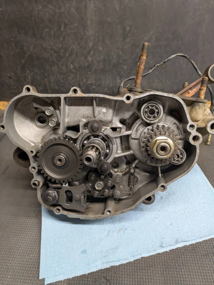 1990 1991 1992 1993 1994 KAWASAKI KDX 200 Bottom End Engine - Image 4 of 4