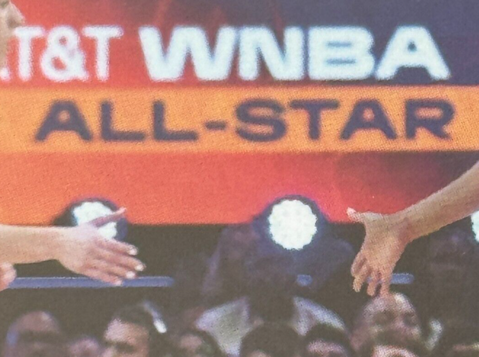 2024 Panini Instant WNBA 164 Caitlin CLARK Angel REESE Exclusive 6714