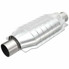 Magnaflow 334009 Catalytic Converter California CARB Compliant Oval 3" In / Out