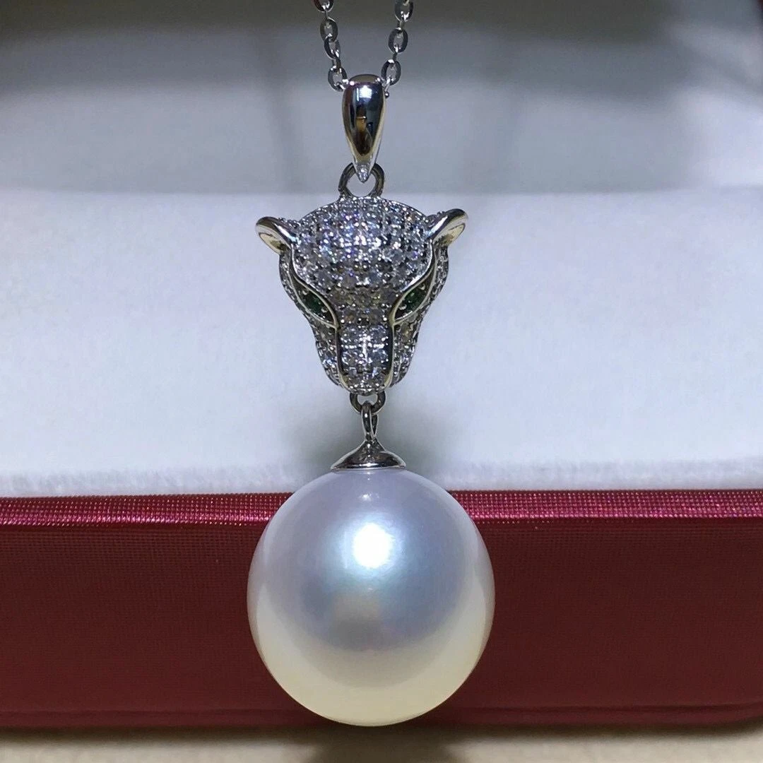 Lavender pearl pendant deals