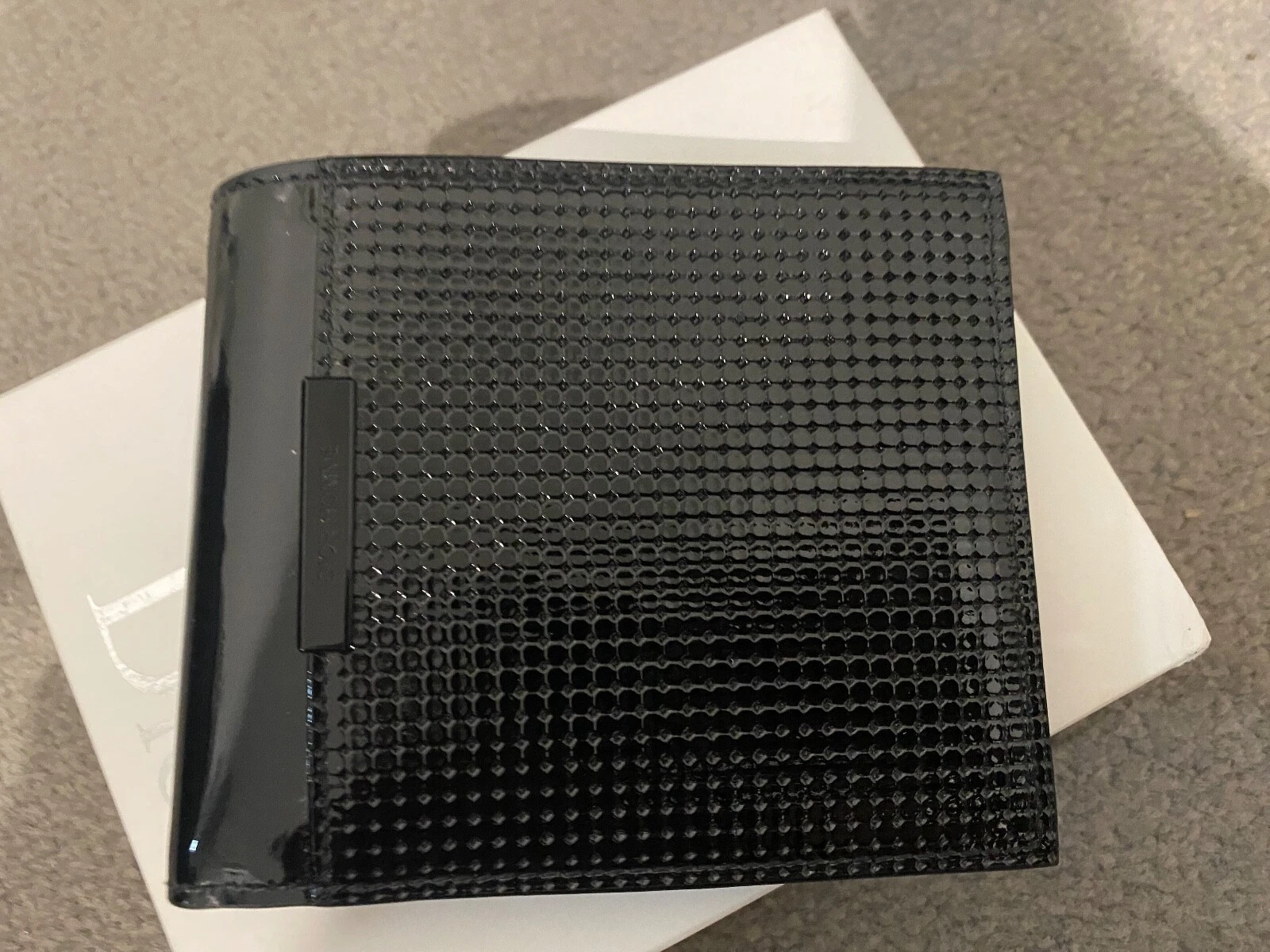 Brand New DIOR HOMME Bi Fold Men Patent Leather wallet Hedi Slimane