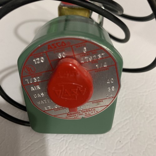 New 1/4" ASCO 8262C13 120V solenoid valve 6 Watts