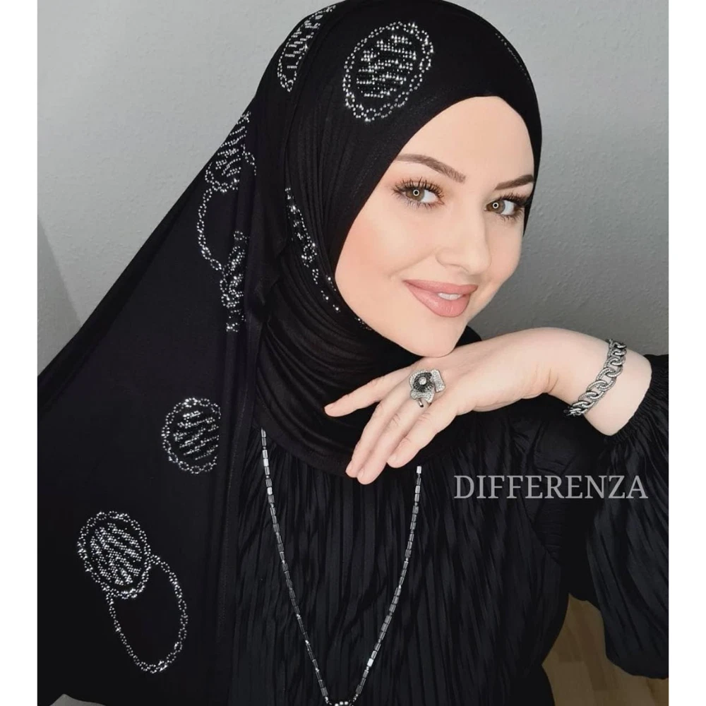 Muslim ladies head scarf deals
