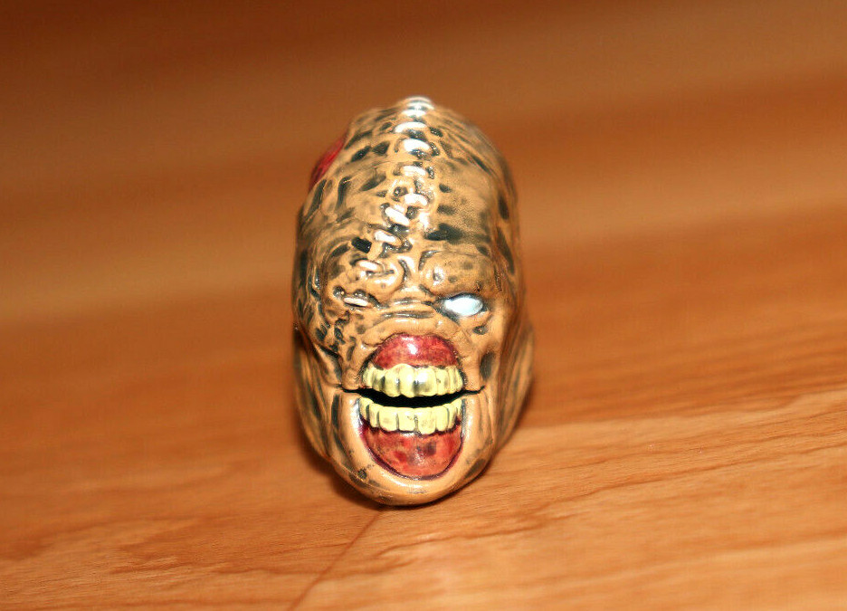 Resident Evil 3 Nemesis Type 2 Head ONLY Action Figure Moby Dick