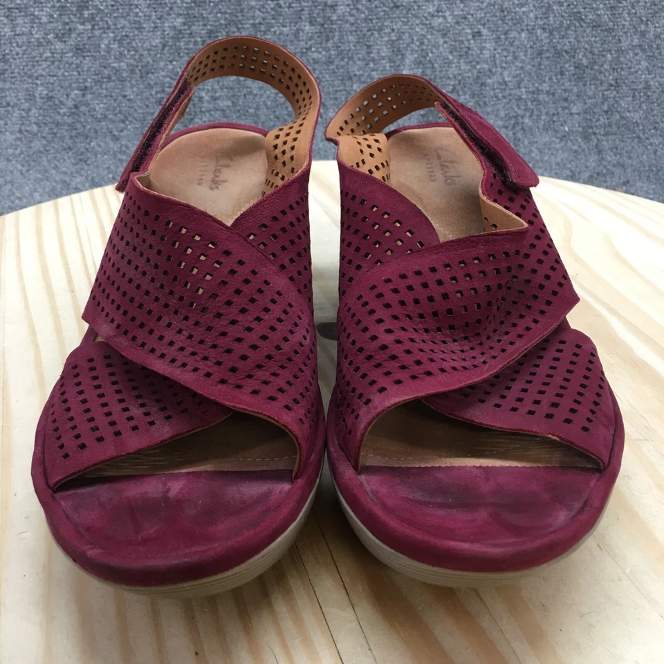 Sandalia Clarks para mujer 10M púrpura Clarene punta abierta cuña imitación cuero Foto 4 de 4