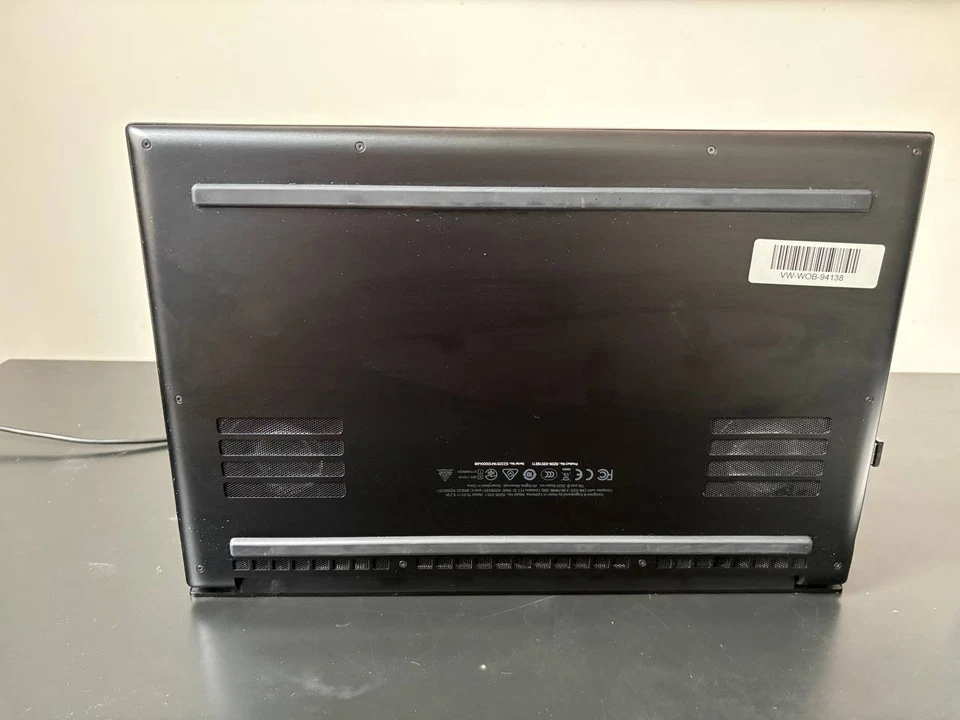 🔥 Razer Blade 15 Base Model (Late 2020) – Intel i7-10750H | 32GB RAM | 1TB SSD - Bild 3 von 4