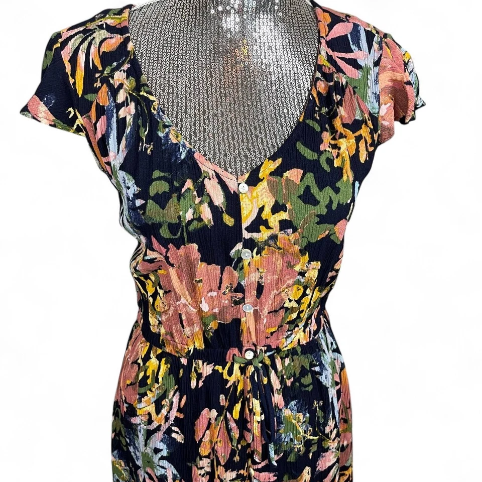 Maxi Vestido Romántico Cottagecore Floral Botón Frontal Grande Corbata Cintura Jardín Fiesta Foto 3 de 4