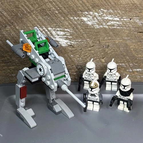 New ListingLEGO Star Wars: Clone Walker Battle Pack (8014) w/ 4 Minifigures & Accessories B