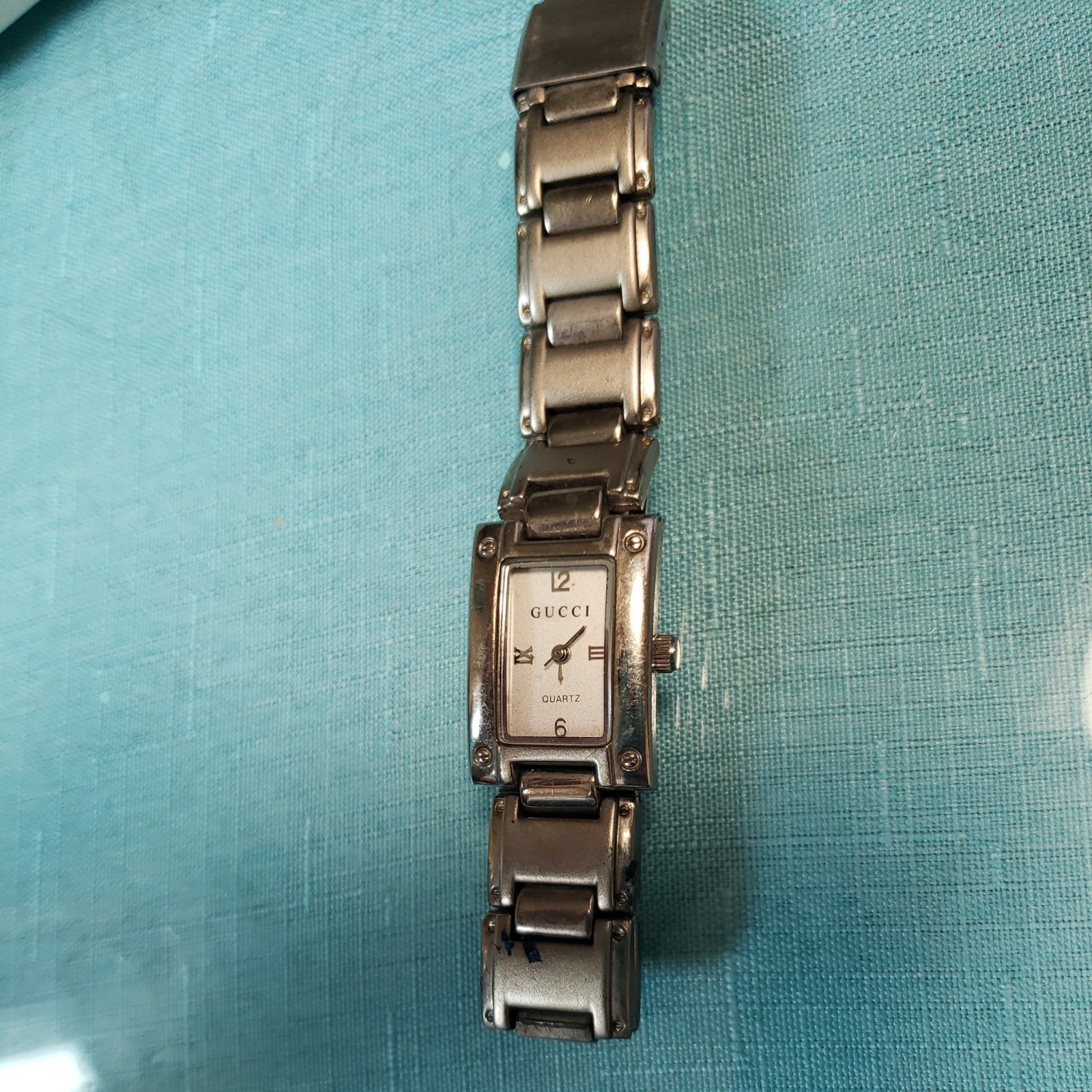 Vintage Gucci rectangular watch with stainless st… - image 1