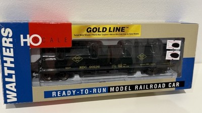 Walthers HO 932-3843 Gold Line Cushioned Coil Car Angled Hoods Reading Boxed
