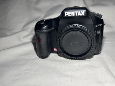PENTAX K200D Camera with DA18-55mm Lens Battery Strap Ready to