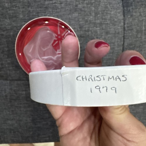 Vintage,The Danbury Mint Christmas Glass Sculpture (Issued at Christmas -1979) - Picture 5 of 6