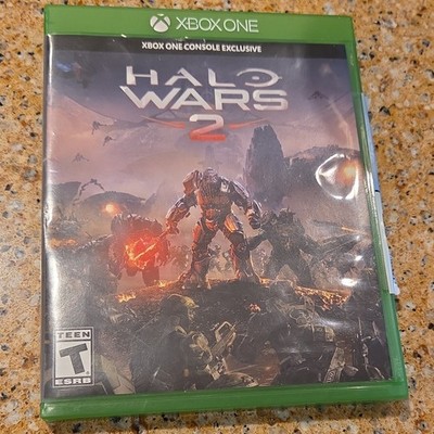 Microsoft Studios Halo Wars 2 Xbox One Disc w/ Original Case Multiplayer RTS