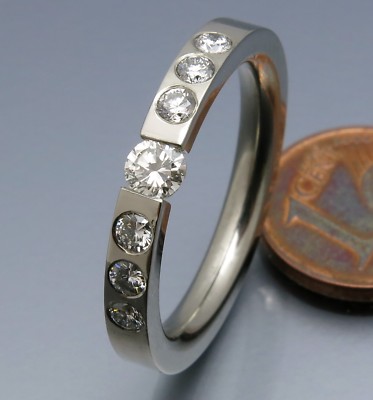 REIF-DESIGN - FUNKELNDER 0,48 CARAT BRILLANT SPANNRING - UNIKAT - 500 PALLADIUM