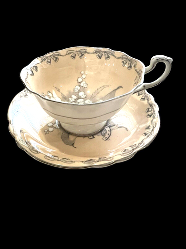 Paragon Bone China Cup & Saucer Set To The Bride Horseshoe Lily of the Valley - Picture 7 of 8