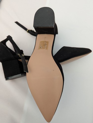 Black suede ankle strap, low heeled pointed toe shoe size 5/38, unworn - Picture 4 of 5