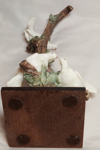 Giuseppe Armani "Three Doves" Vintage Home Ceramic Collectible Sculpture Decor - Picture 9 of 11