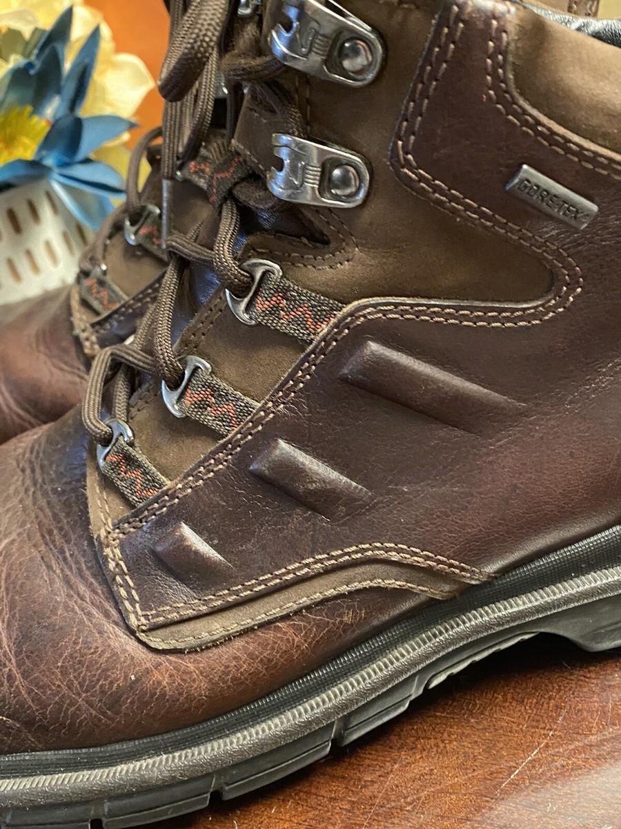 Clarks Ash Gore-tex Waterproof Hiking Brown Boots Mens Size  display picture 1