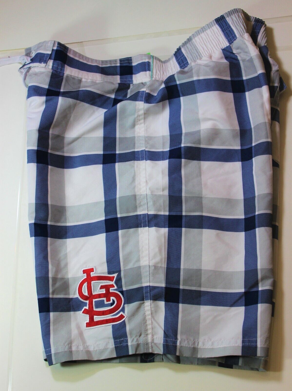 Men's St. Louis Cardinals Golf casual lace up shorts plaid 30 x 19