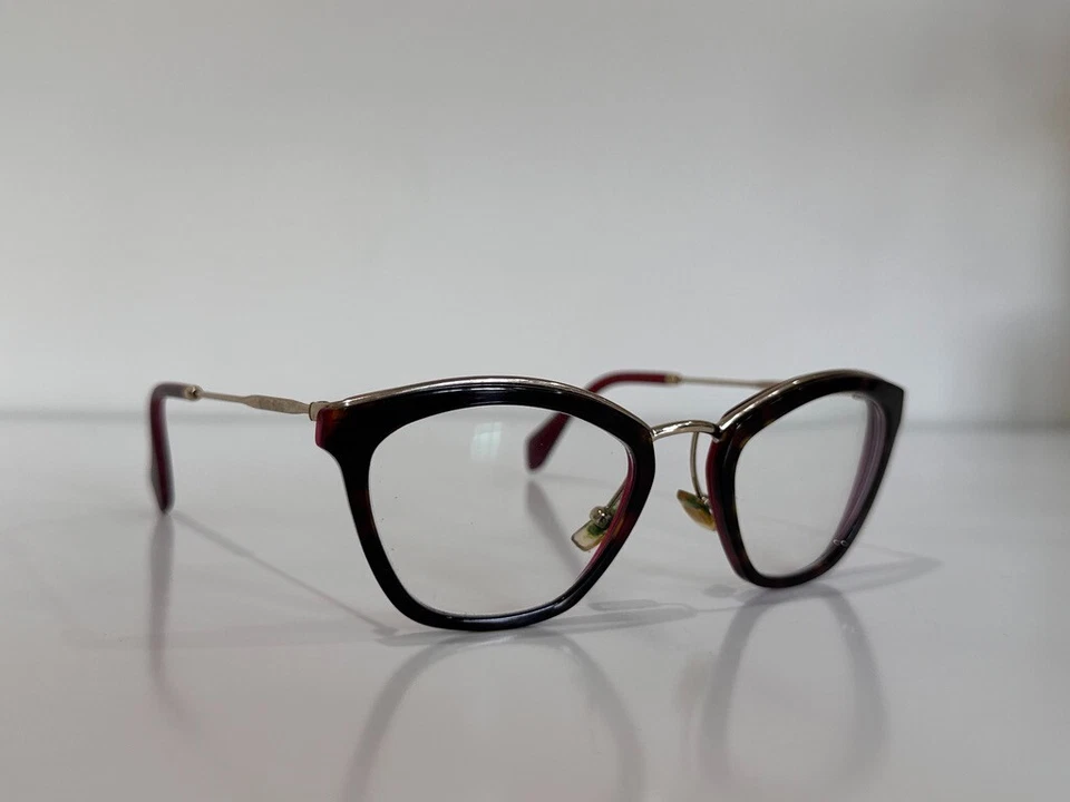 Marco de gafas Miu Miu VMU 55M PDL-1O1 para mujer ojo de gato rojo habana 51-20-140 Foto 3 de 4