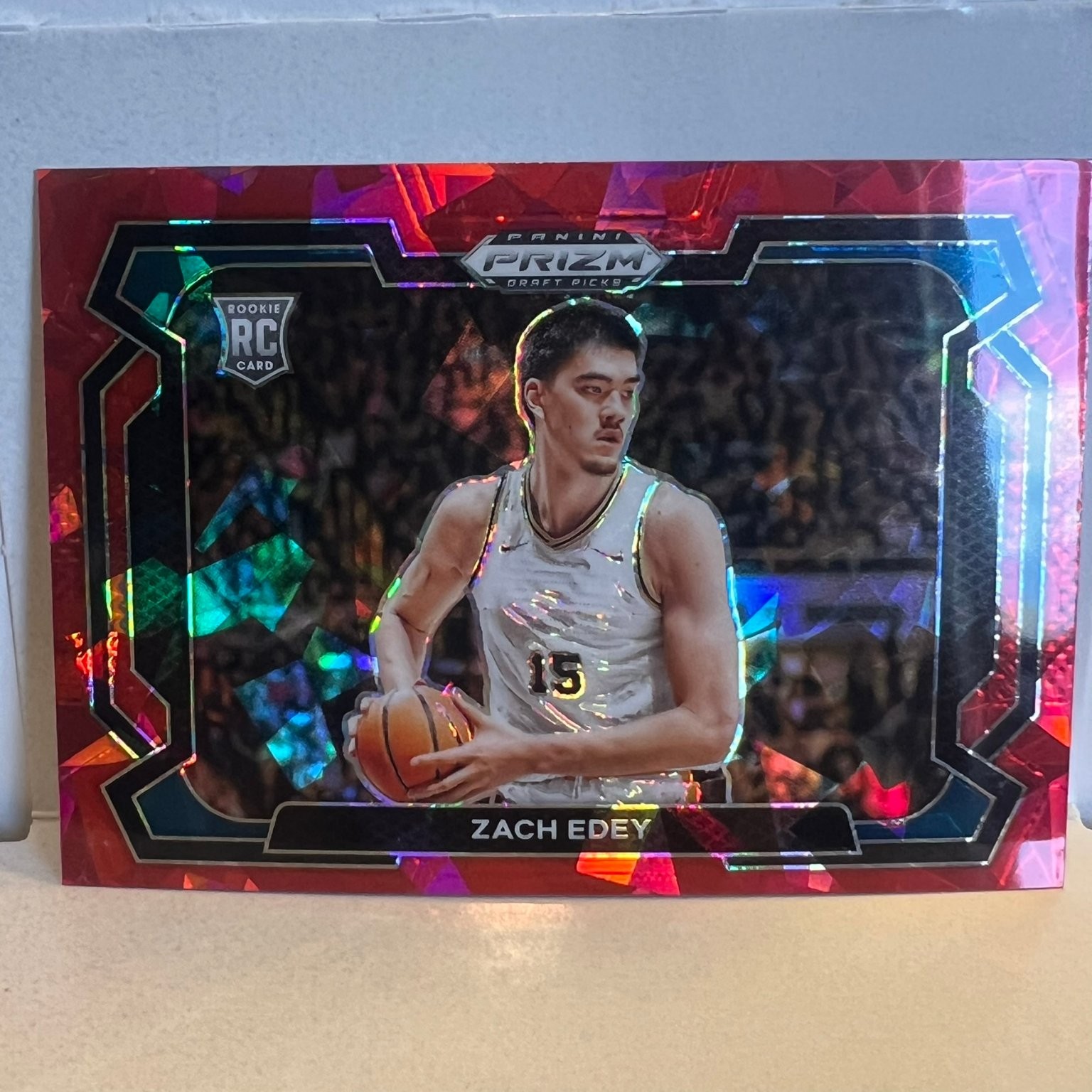Zach Edey 2024 Prizm Draft Picks Panini RC Red Cracked Ice Prizm Variation #1