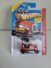2013 Hot Wheels Bump Around Diecast Car BENT CARD CORNER SEE PICS