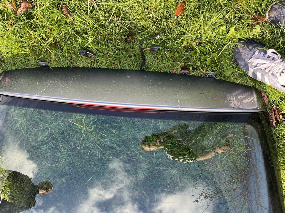 2011  VOLKSWAGEN GOLF REAR BOOT LID TAILGATE ESTATE - Image 4 of 4