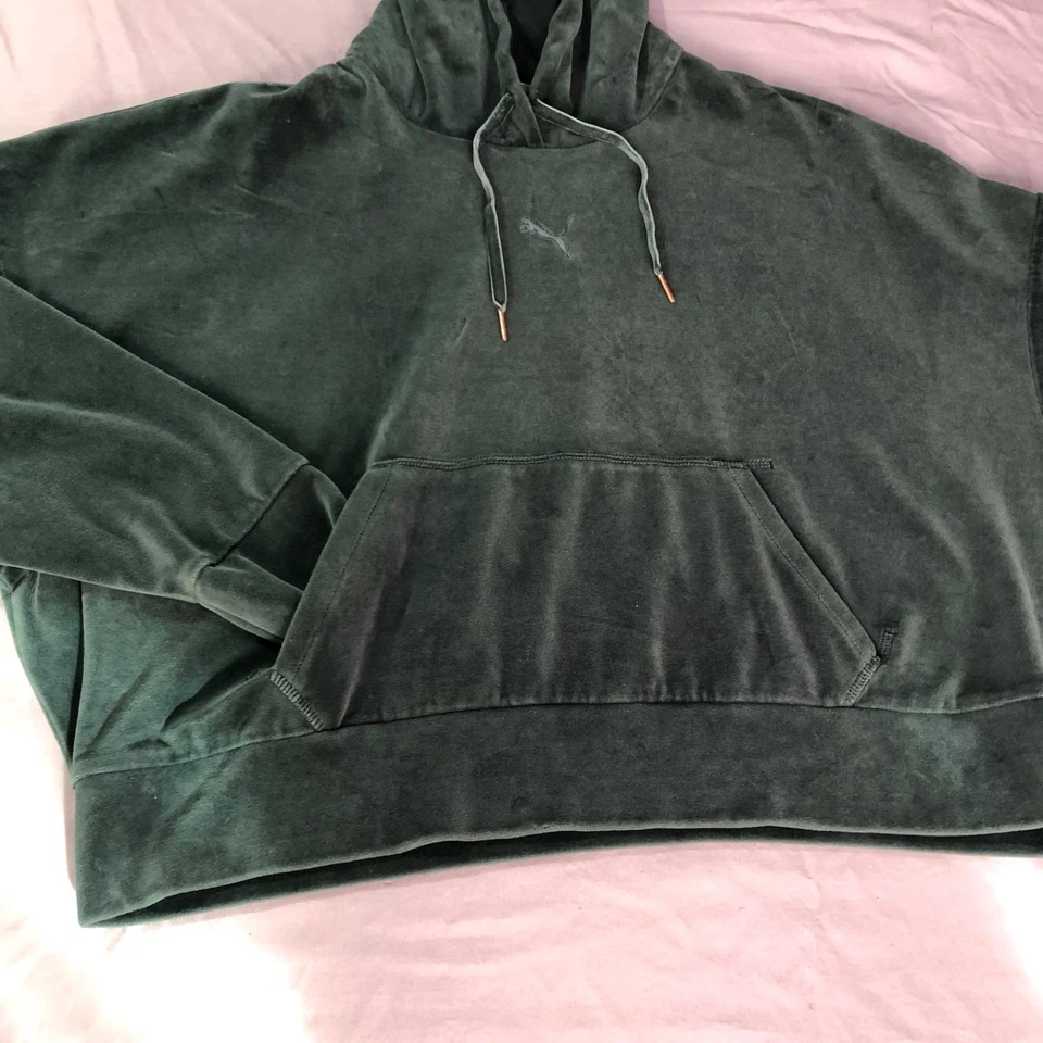 Sudadera con Capucha PUMA Pullover Terciopelo Verde Su Logo Sudadera con Capucha Para Mujer Talla XL Foto 3 de 4
