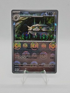 Ferrothorn (Poke Ball Pattern) 069/086 Sv: White Flare Holo
