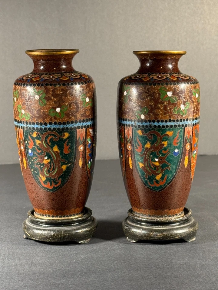 Pair Japanese Meiji Cloisonné Ando Vases c.1900 Birds & Flowers on Wood Bases - Image 4 of 4