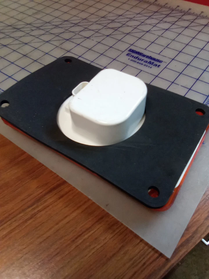 Weldon Thomas Bus C2 Amber Turn Signal 5801-0100-20, New Old Stock, Free... - Image 3 of 4