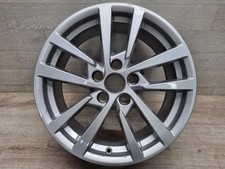1x Alufelge 17 Zoll 7.5" 5x112 51ET Glanz Silber 8V0601025CS Audi A3 Rim Wheel