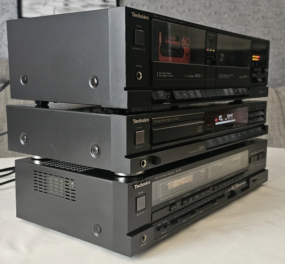 TECHNICS SA-190 / SL-P200 / RS-T11, RaRe, Sistema HiFi, Giappone, Vintage  - Immagine 3 di 4