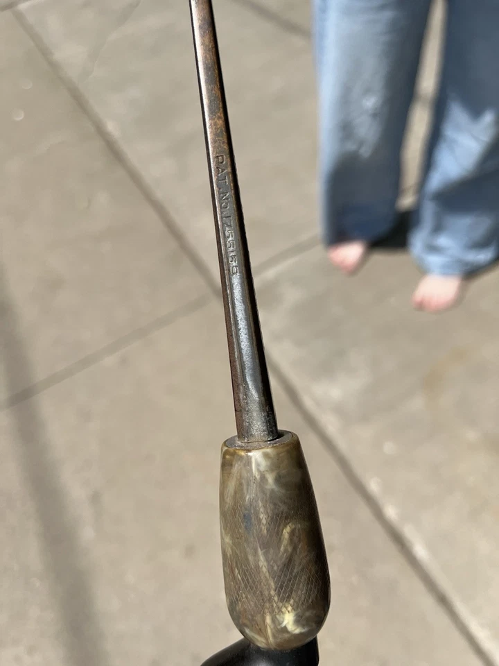 Antigua caña de pescar de acero “True Temper Perfect” con Speedlock (#1 para ref) Foto 4 de 4