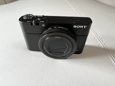 Sony DSC-RX100 III M3 20.1 MP CyberShot Digital Camera 35