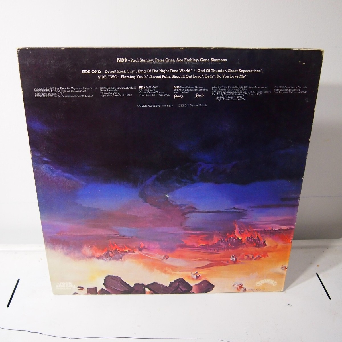 KISS サイン入り LP DESTROYER 再生確認済 KISS サイン入り LP DESTROYER 再生確認済 Vintage 1976 Kiss