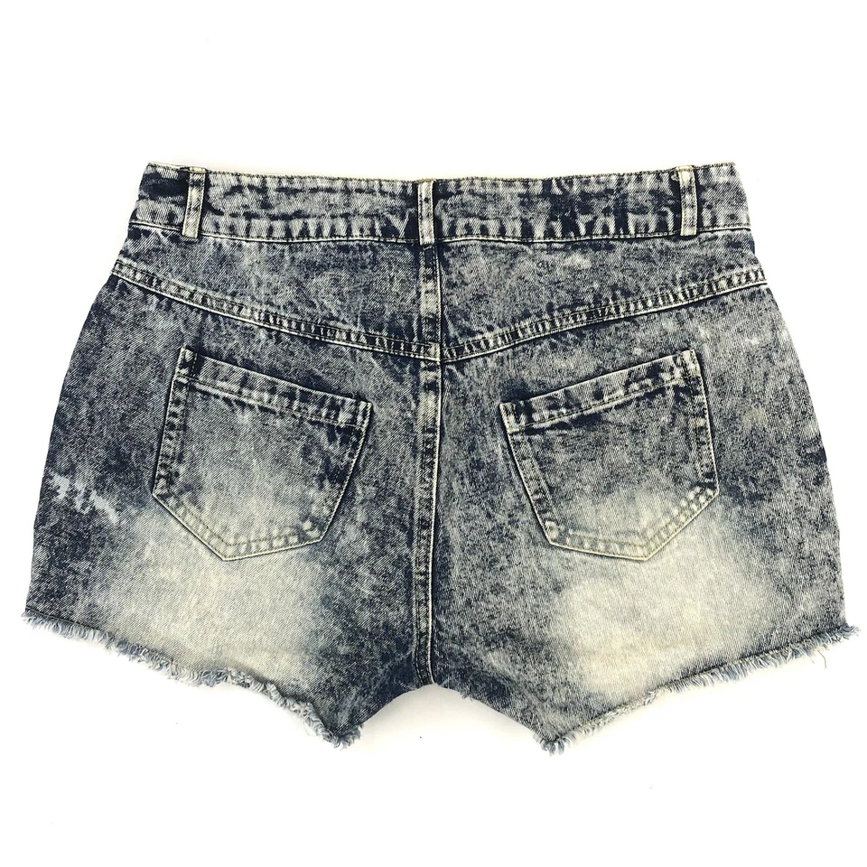 Pantalones Cortos de Jean Love Culture Corte Juniors Medio Lavado Ácido Denim Camuflaje Tachonado W29” Foto 2 de 4