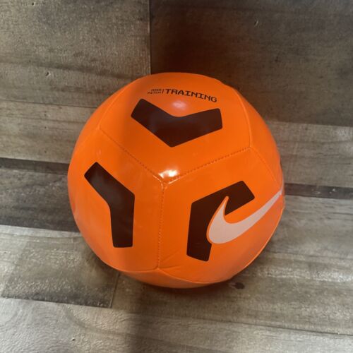 Nike Fußball Ball Futbol Team Pitch Training Neon Orange Schwarz Größe 5 Swoosh