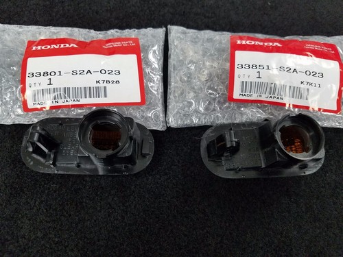 NEW OEM GENUINE HONDA S2000 AMBER SIDE MARKER FENDER LIGHTS SET 00-09 set - Picture 2 of 2
