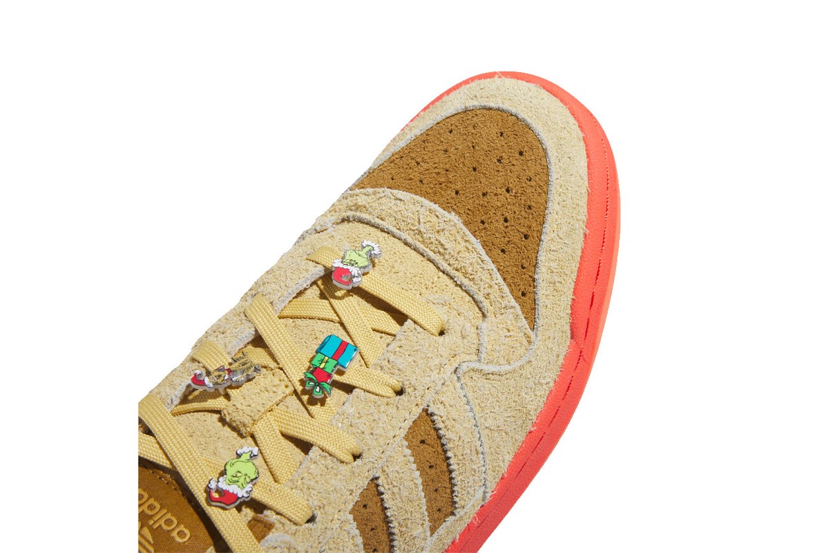 NEW Adidas Forum Loiw CL The Grinch ID8896 Men\'s Original Shoes Amazon.com | adidas Forum Low_The Grinch | Fashion Sneakers main image 4