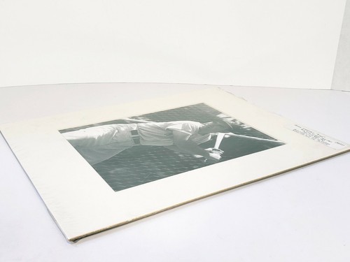 Yogi Berra Posed At Bat Yankees 8"x10" Black & White Photo Sealed Matt Frame HOF - Picture 5 of 6