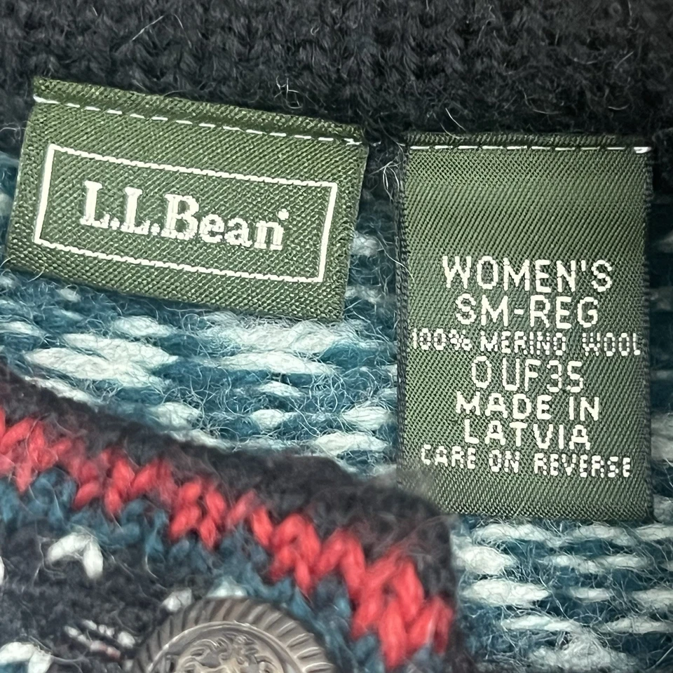 LL Bean Sweater Women’s Small Green Merino Wool Nordic Snowflake Birdseye - Image 4 of 4
