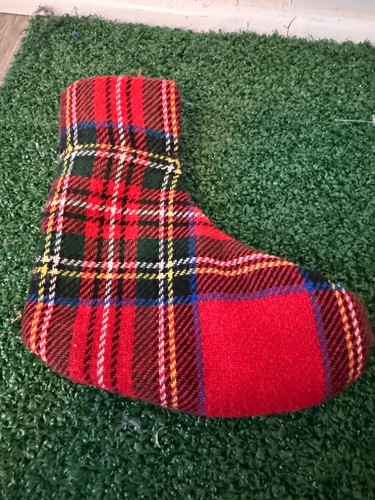 St. Andrews J.B. Halley RH Wooden Mallet Putter w/ Hickory Shaft and Head Cover - Picture 9 of 10