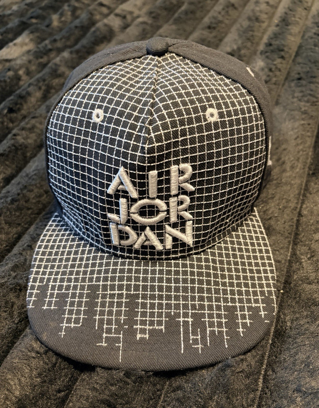 Jordan Jumpman Air Jordan Snapback Hat Adjustable Geometric Black/White One Size