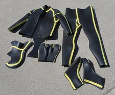 XXL men's vintage beavertail style smooth rubber wetsuit yellow stripes Cousteau