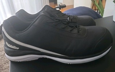 Blundstone  Composite Toe Safety Jogger 793 Black/White. Sz 9 M/ 12W Au. As New