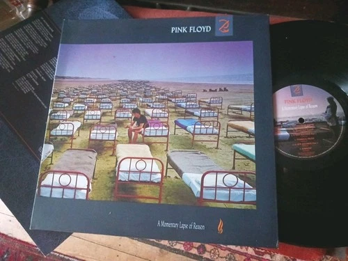 PINK FLOYD   -    A Momentary Lapse Of Reason,      ORIGINAL 1987 UK LP / inner