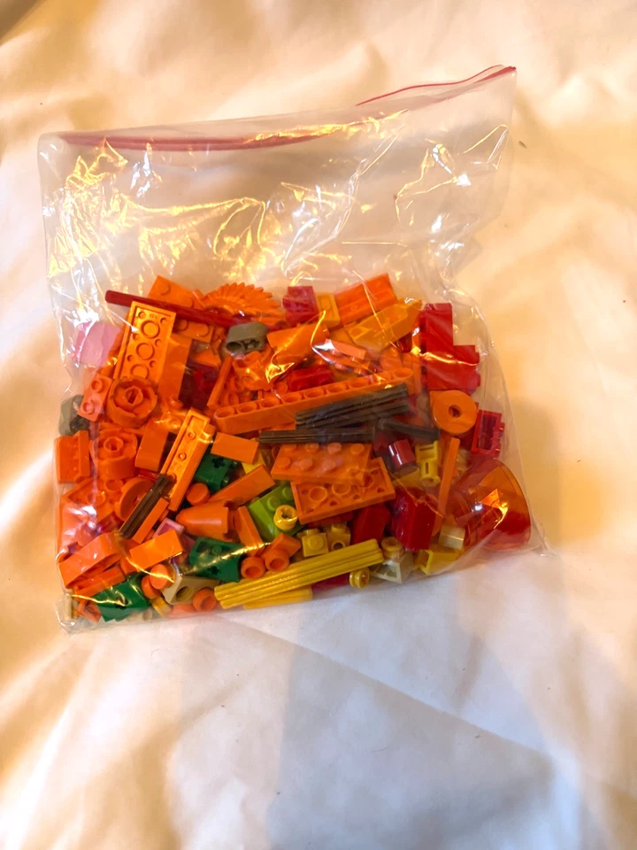 LEGO Boost: Creative Toolbox 17101 Fun Robot Building Set READ Description -READ - Image 4 of 4